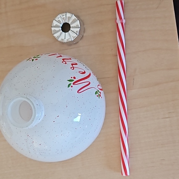 Holiday Drinking Cups - Picture 6 of 7
